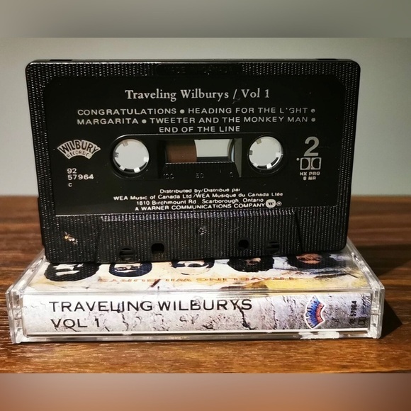 Travelling Wilbury’s - Vol 1 - Cassette 1988 - Picture 2 of 2